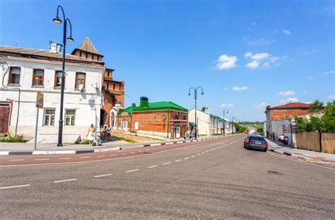 Puerta Del Piatnitsky Del Kremlin Kolomna Y Museo De Kalach En Kolomna