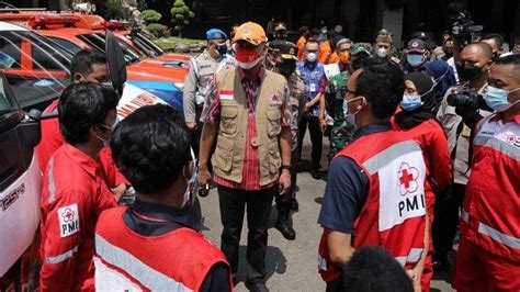 Gubernur Ganjar Minta Semua Pihak Siaga Bencana Hingga April Semua