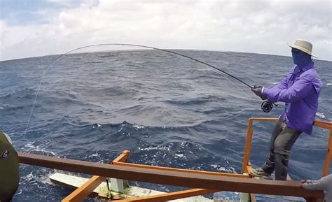 kiritimati skipjack fly fishing  blue water youtube