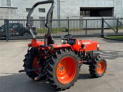 Kubota L3200 Kleintraktor 4wd 3x Vorhanden In Nordrhein Westfalen