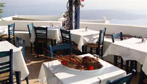 Imerovigli Tavern in Greek Islands