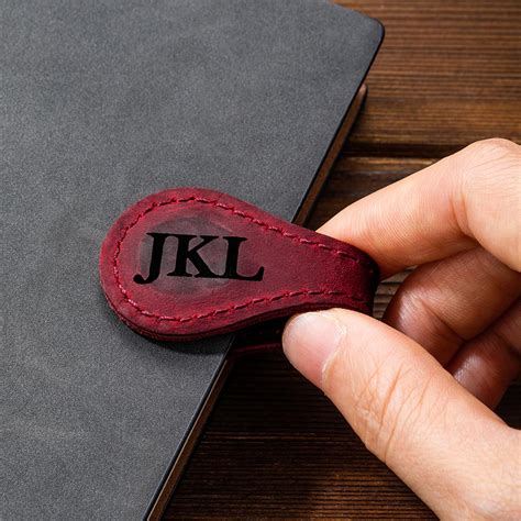 Personalized Magnetic Leather Bookmark Clip With Initial Monogram