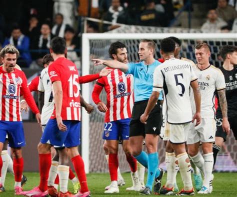 Supercoupe D Espagne Le Real Madrid Domine L Atl Tico De Madrid Et