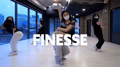 Finesse Remix dance choreography HEXXY - YouTube