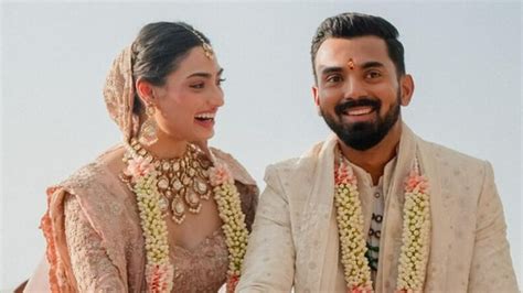 Athiya Shetty KL Rahul Share First Official Wedding Pics Look