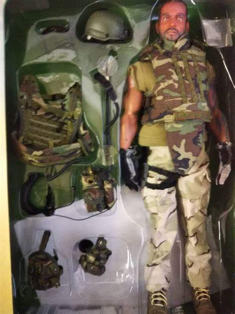 ジャンク品 ホットトイズ ミリタリー 1 6 フィギュア U S ARMY SPECIAL FORCE GREEN BERET HOT