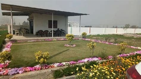 Residential Plots at Rs 900000 square yard रजडशयल पलट आवसय