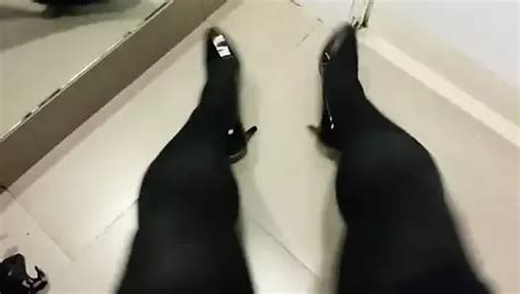 Black Patent Pumps With Pantyhose Teaser Gay Porn D XHamster