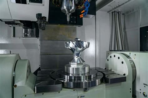 What is 5 Axis CNC Machining? 5 Axis CNC Service