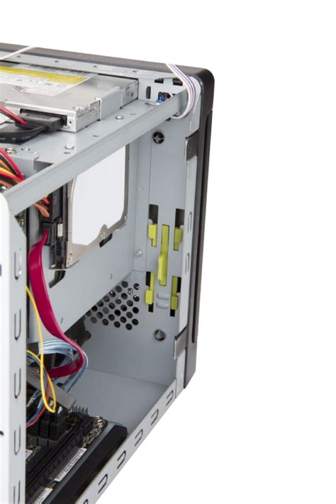 In Win IW MS04 01 Mini ITX NAS Case W 4x Hot Swap Bays SATA Discrete Connection 265W ATX