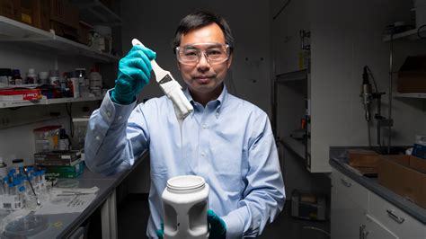 To Ease Global Warming, the Whitest of Paints - The New York Times