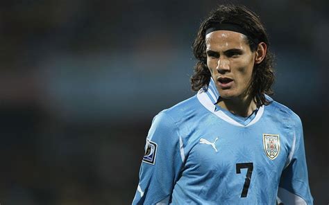 Edinson Cavani Famous Uruguayan Football Team Player Edinson Cavani