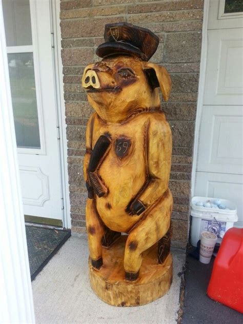 Pig Cop Chainsaw Carving Chainsaw Wood Carving Chainsaw Carving