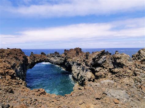 Arco De La Tosca Hierro Imagen De Archivo Imagen De Cielo