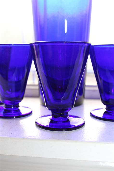 Art Deco Cocktail Shaker And 5 Glasses Cobalt Blue Glass And Chrome Shaker