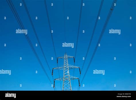 Electricity Pylons In The English Countryside Stock Photo Alamy