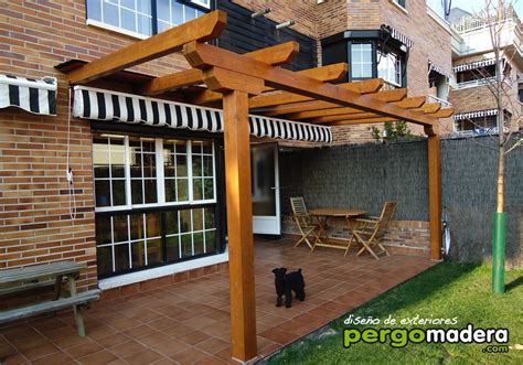 Consejos A La Hora De Decorar Una Pérgola De Madera Ideas Para Jardines Y Decoración