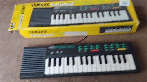 Yamaha Porta Sound Pss 30 Electronic Keyboard Youtube