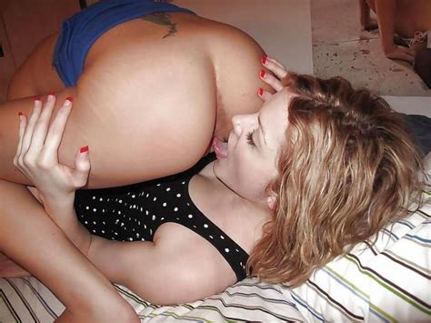 Nude Amateur Lesbian Ass