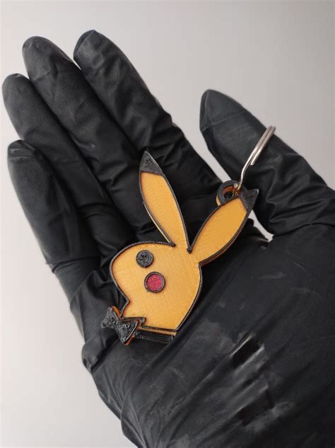 Pikachu pokemon Playboy zawieszka brelok Skała Kup teraz na Allegro