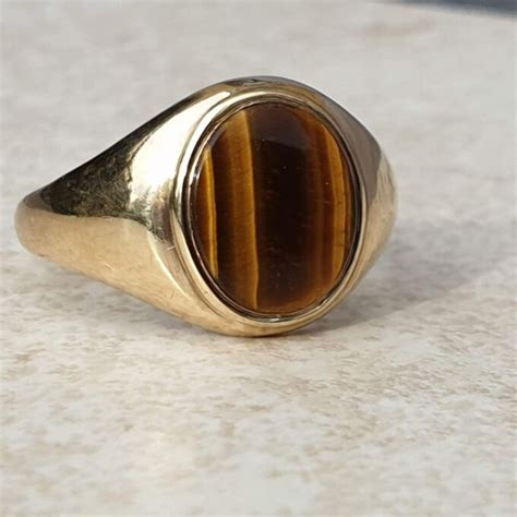 Tigers Eye Signet Ring In 9ct Gold A UK S 1 2 Or A US 9 3 4 Gems