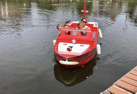 Au port miniature de Dahouët les enfants sont les capitaines