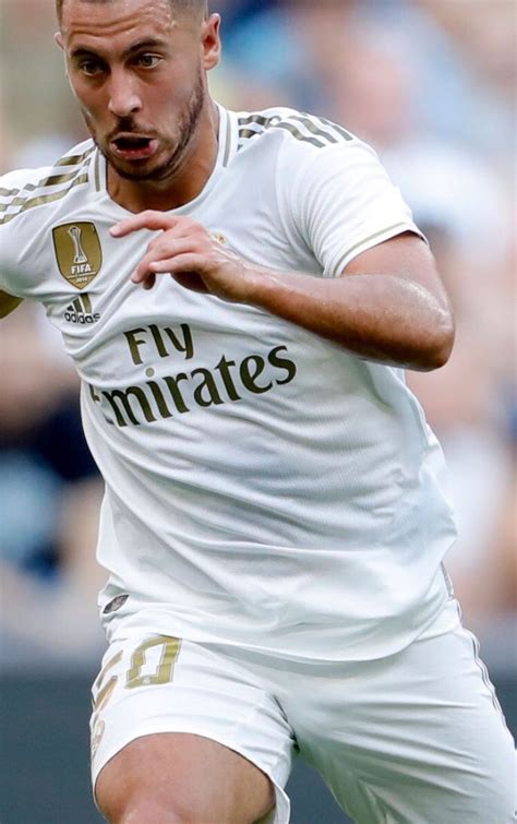 Eden Hazard Photos Eden Hazard Soccer Guys Soccer Players Hot