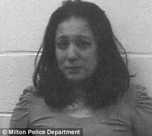 Esther Lucero Found Naked And Drunk In Her Car Had Left Her 11 Year Old