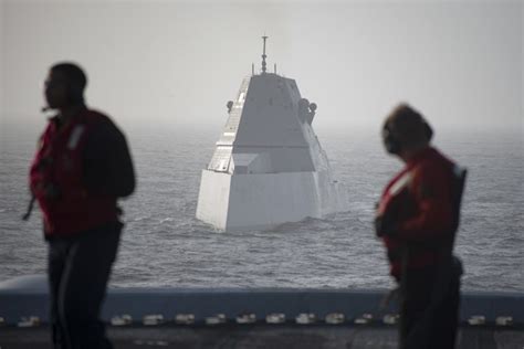 Navy Awards HII Planning Contract For Zumwalt Hypersonic Upgrades