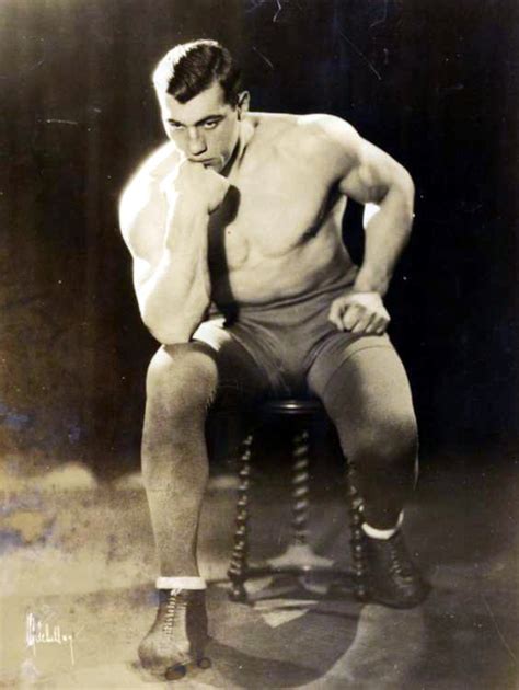 Primo Carnera L Italiano Sul Trono Del Pugilato Nel Giornalismo