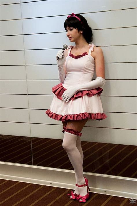 Fantastic cosplay as Mima Kirigoe from Perfect Blue!