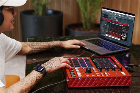 Akai Professional MPC ONE+ | Musikhaus