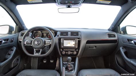 Volkswagen Jetta GLI (US-Spec) | 2017MY | Interior, Cockpit