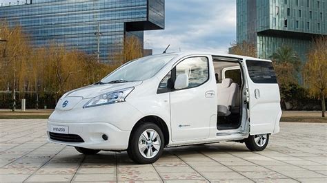 Nissan nv200 combi automatic