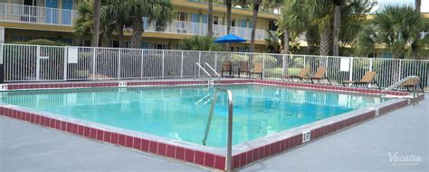 Days Inn by Wyndham Daytona Beach Speedway | Daytona Beach Hotels in ...