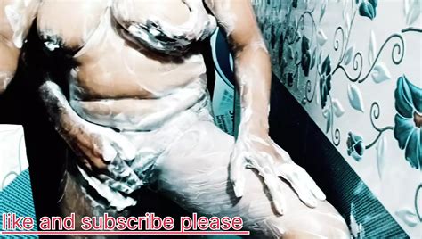 Shawar Show Boobs Malish In Bathroom Indian Village Porn XHamster