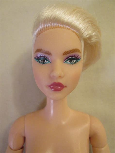 Nude Barbie Looks Doll Made To Move Body Platinum Blonde Short Hair Mtm Ebay