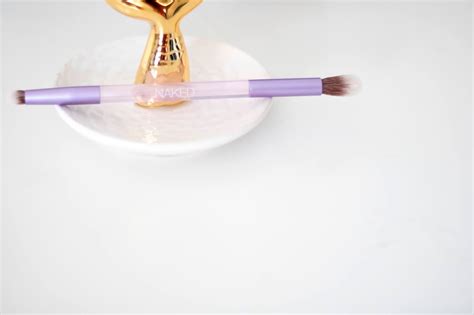 FashStyleLiv Urban Decay Naked Ultraviolet Palette Review Swatches