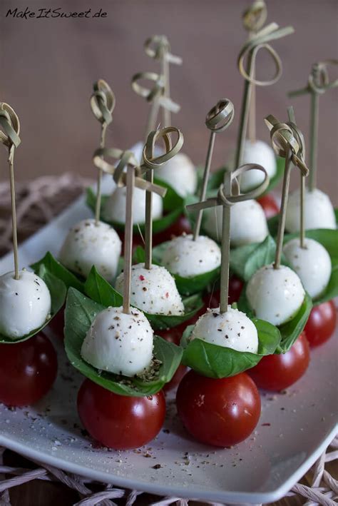 Tomate Mozzarella Spieße Fingerfood schnell und einfach