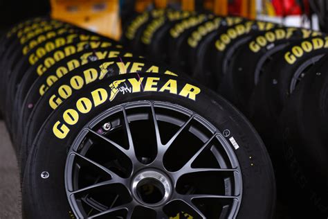 4 of the Best Tire Brands for SUVs