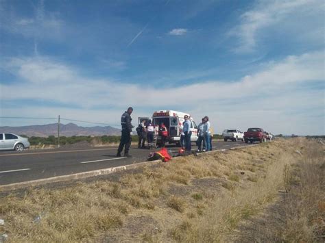 Múltiple choque deja cuantiosos daños materiales en autopista Durango