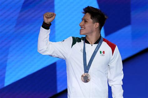 Osmar Olvera es doble medallista en los Juegos de París 2024 se lleva