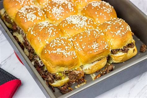 Pull Apart Cheeseburger Sliders Bring The Summer Party Indoors