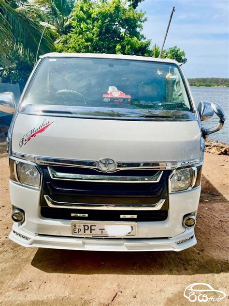 Used Toyota KDH 200 2012 Van For Sale Rs 9500000 In Ampara Sri Lanka