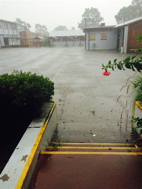 Heavy Rainfall Sydney 22nd April 2015 - Extreme Storms