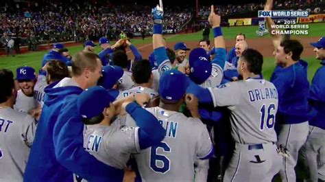 sacerdotus kansas city royals beat  mets   world series