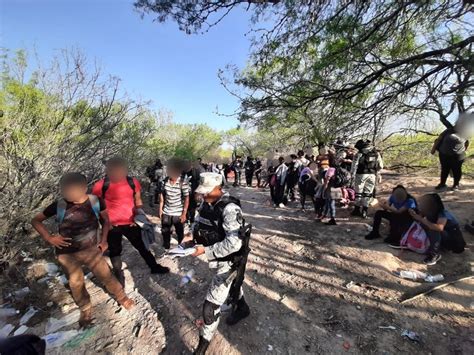 Descubren Camión Con Migrantes En Nuevo León Telediario México