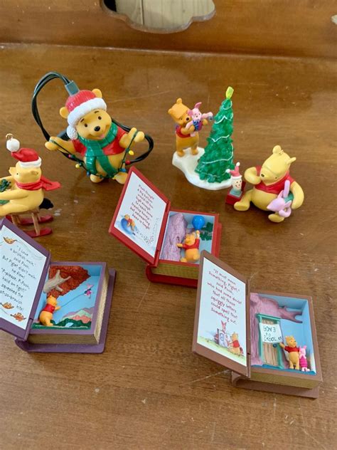 Lot Hallmark Winnie The Pooh Christmas Ornaments Estatesales Org