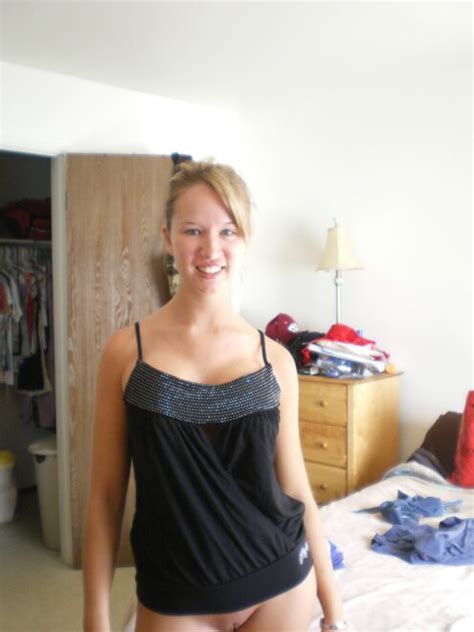 Amateur Pics 7396 Nude Photos6226 17226 Porn Pic