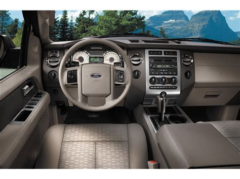 2014 Ford Expedition: 38 Interior Photos | U.S. News